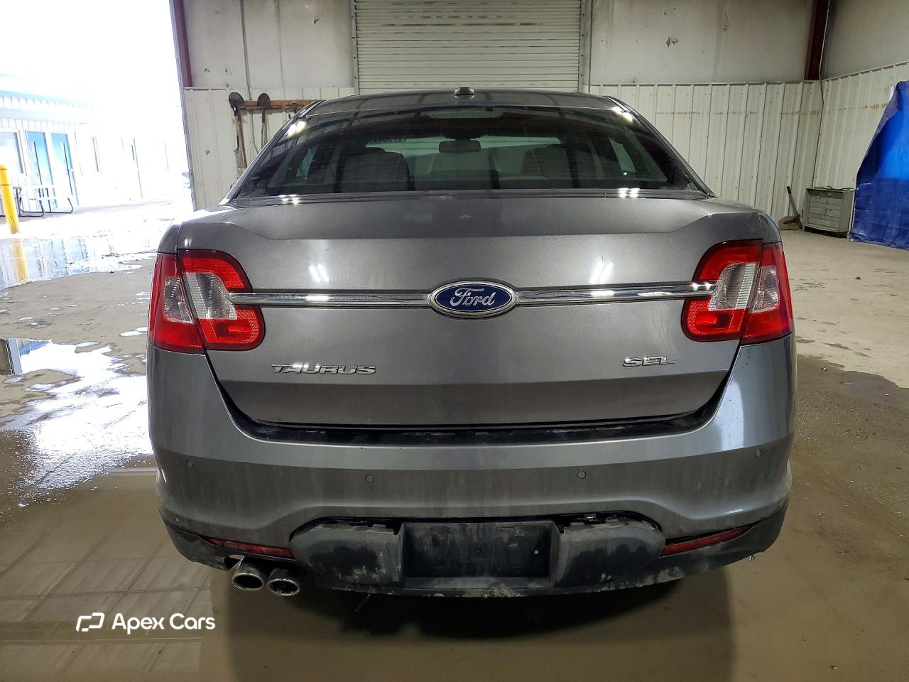 Ford Taurus 2011
