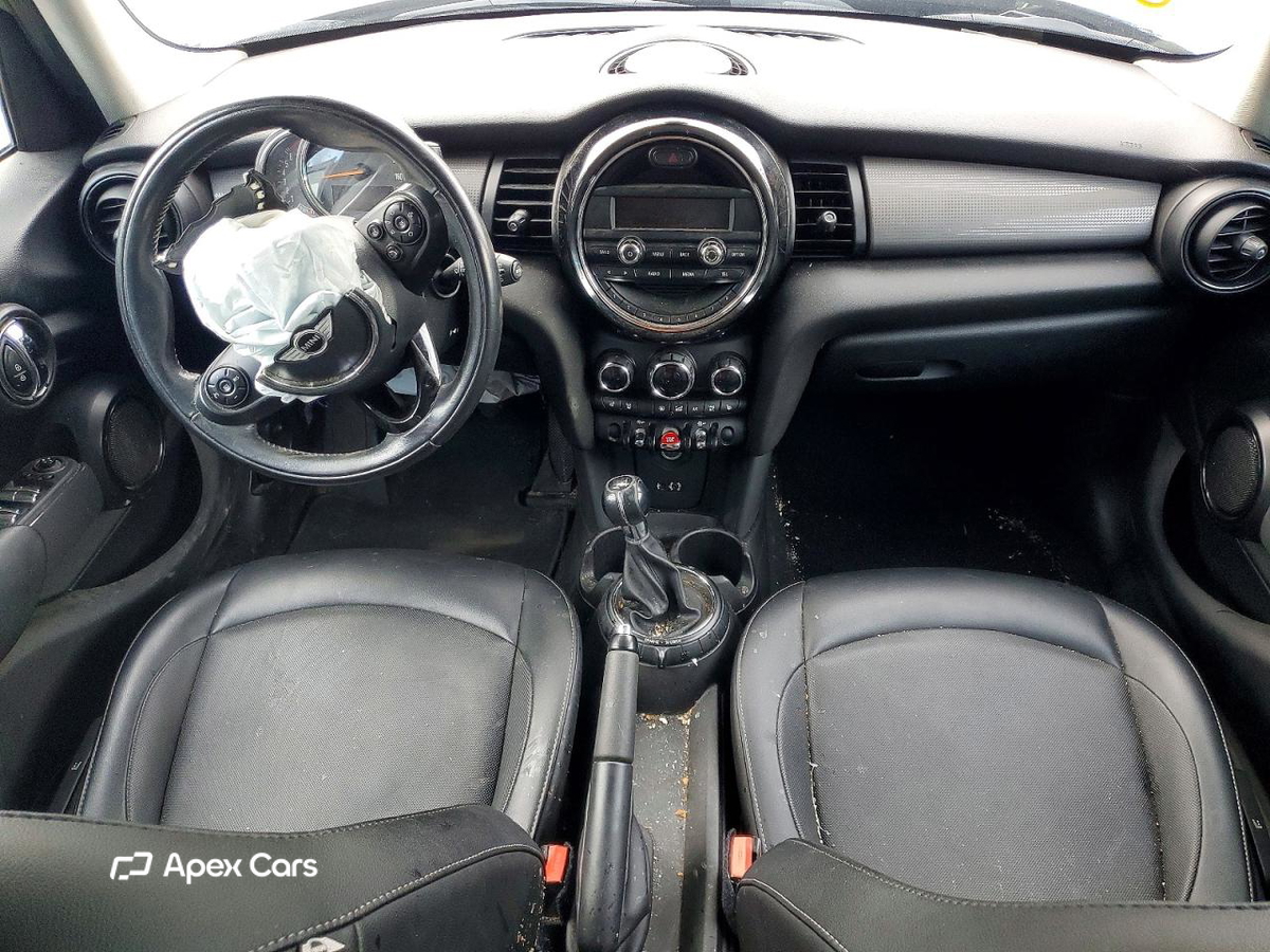 MINI Cooper 2015