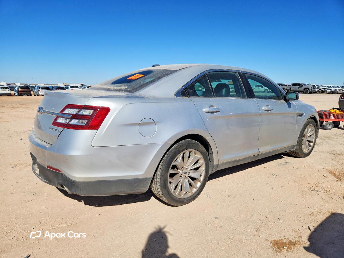 Ford Taurus 2018