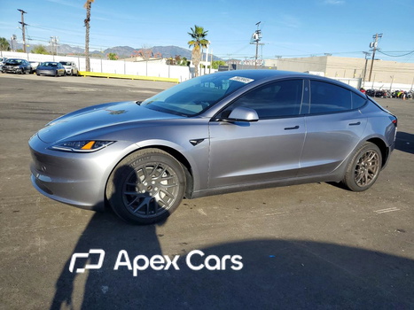 Tesla Model 3 2025 - Image 1 of 13