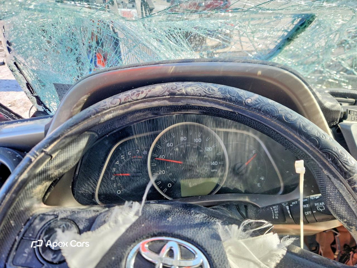 Toyota RAV 4 2014