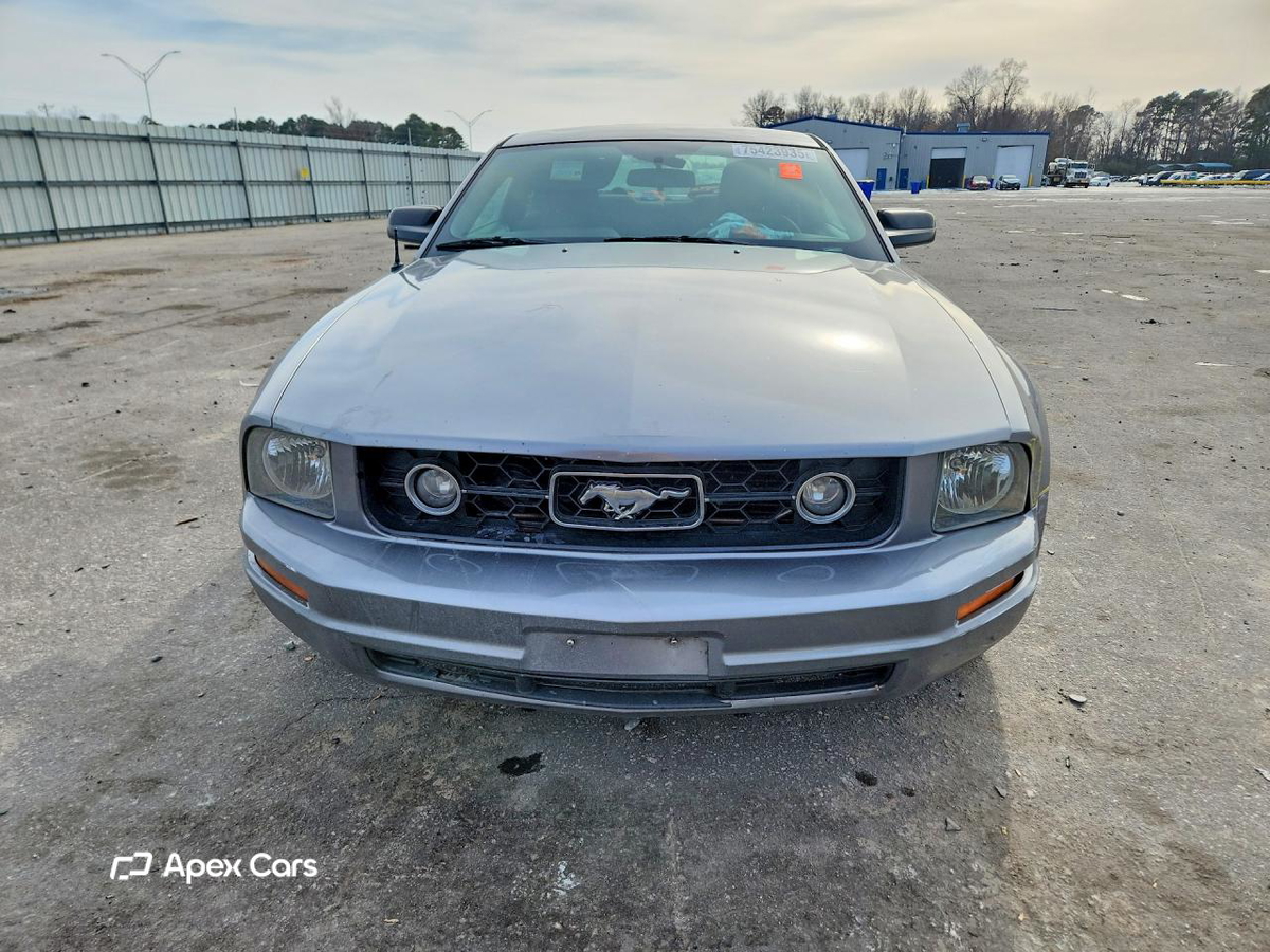 Ford Mustang 2007