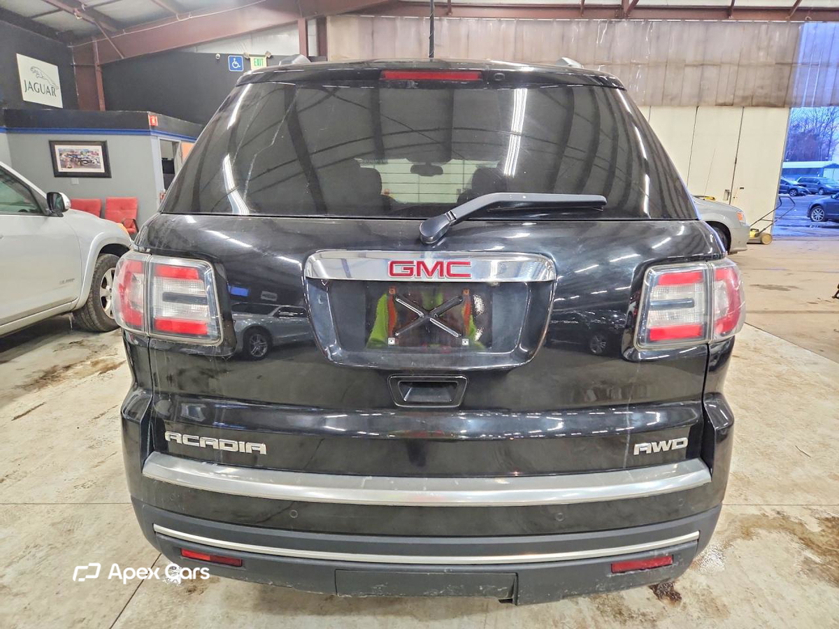 GMC Acadia 2016