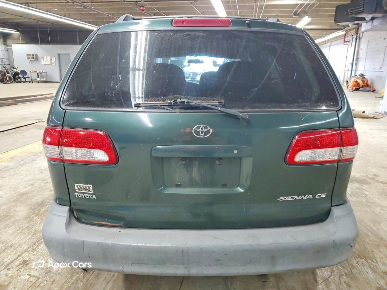 Toyota Sienna 2002