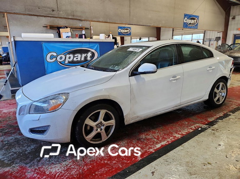 Volvo S60 2013 - Image 1 of 5