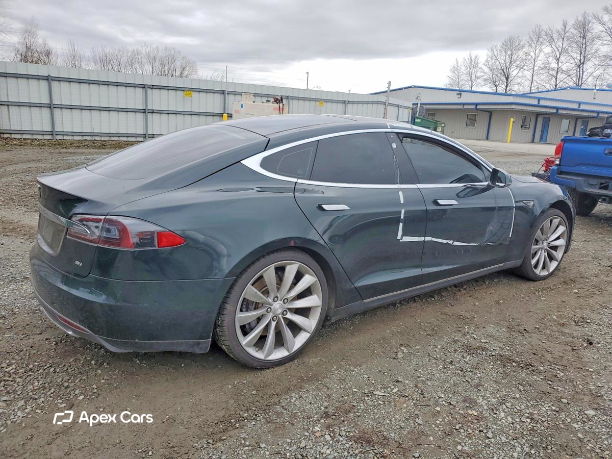 Tesla Model S 2013