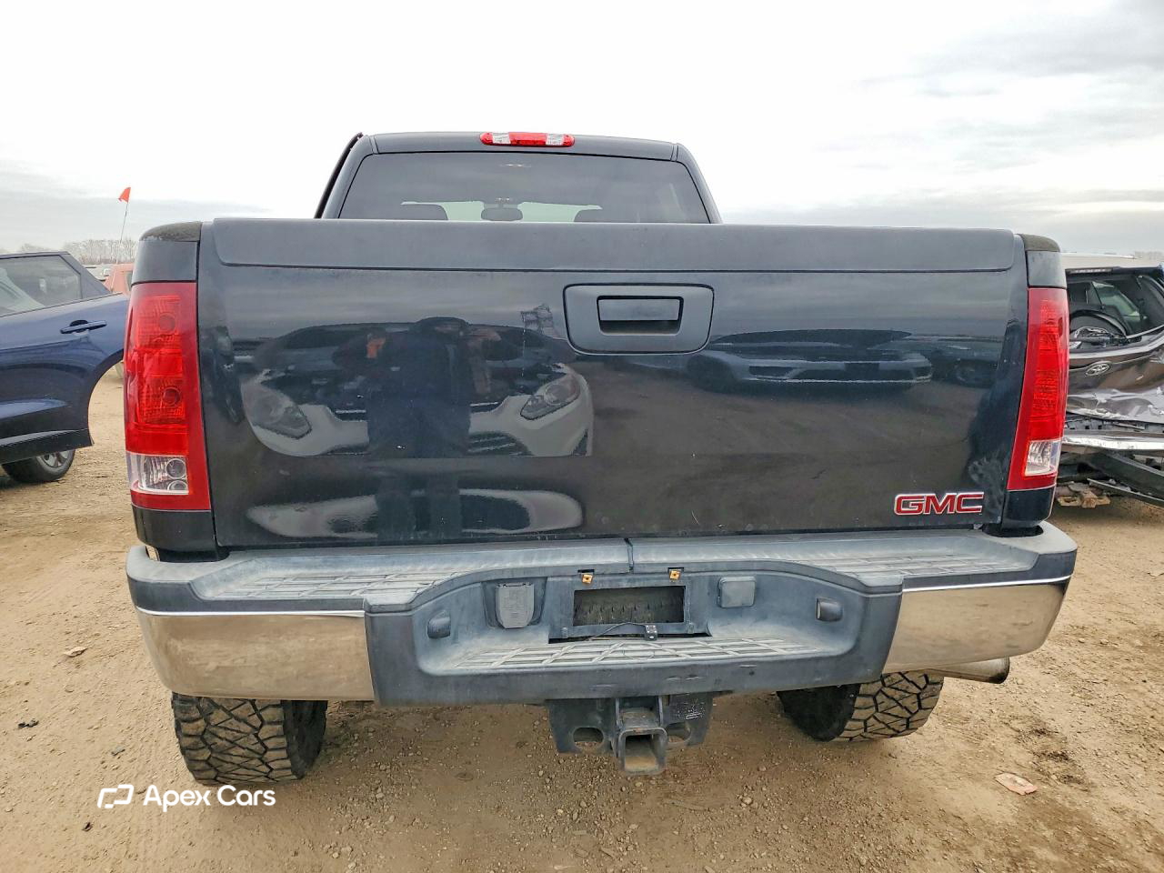 GMC Sierra 2011