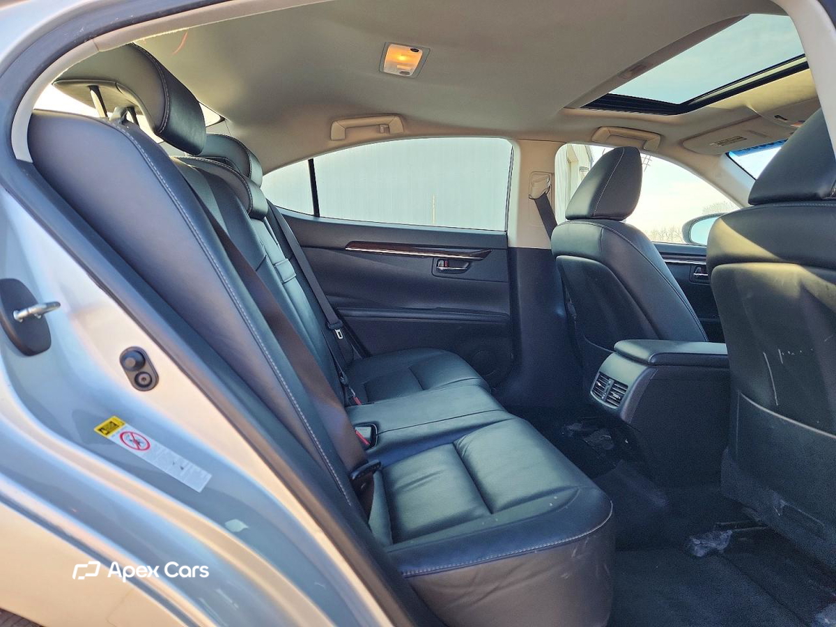 Lexus ES 2014