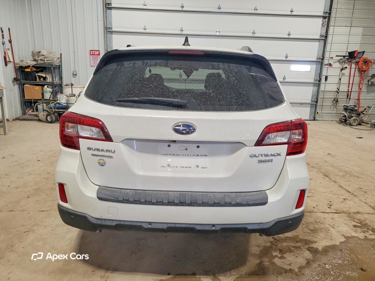 Subaru Outback 2017