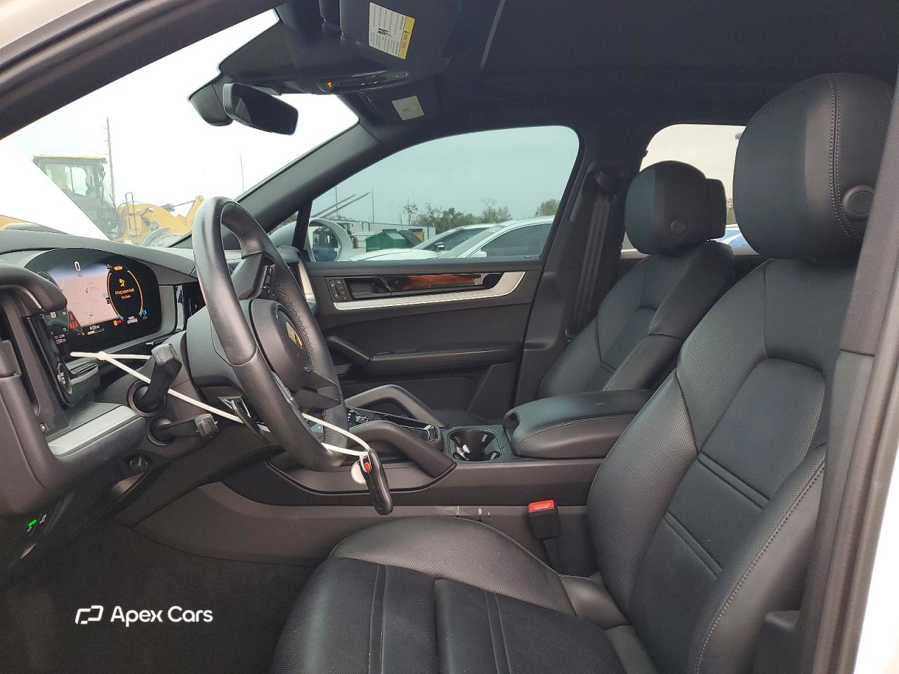Porsche Cayenne 2024