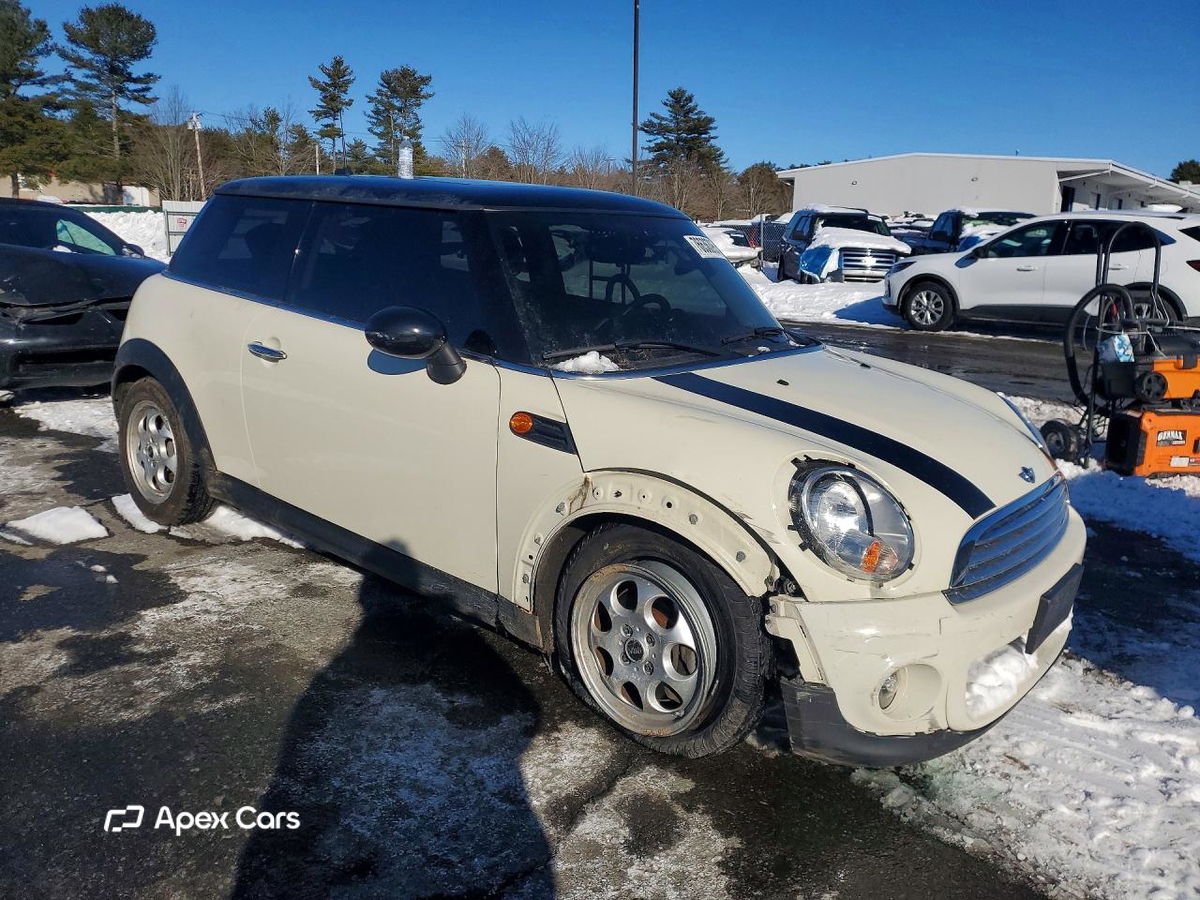 MINI Cooper 2013