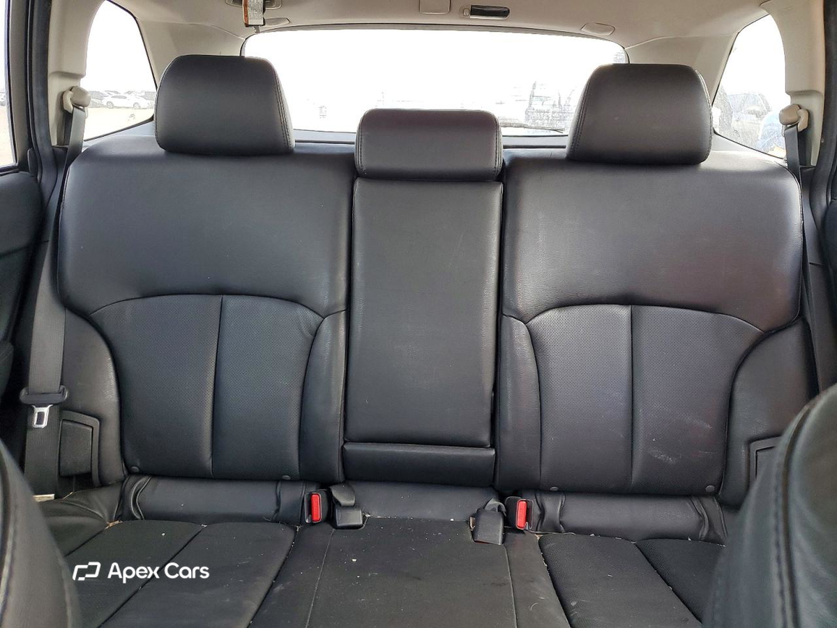 Subaru Outback 2011