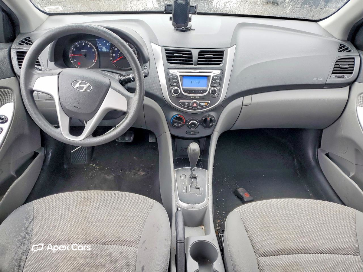 Hyundai Accent 2013