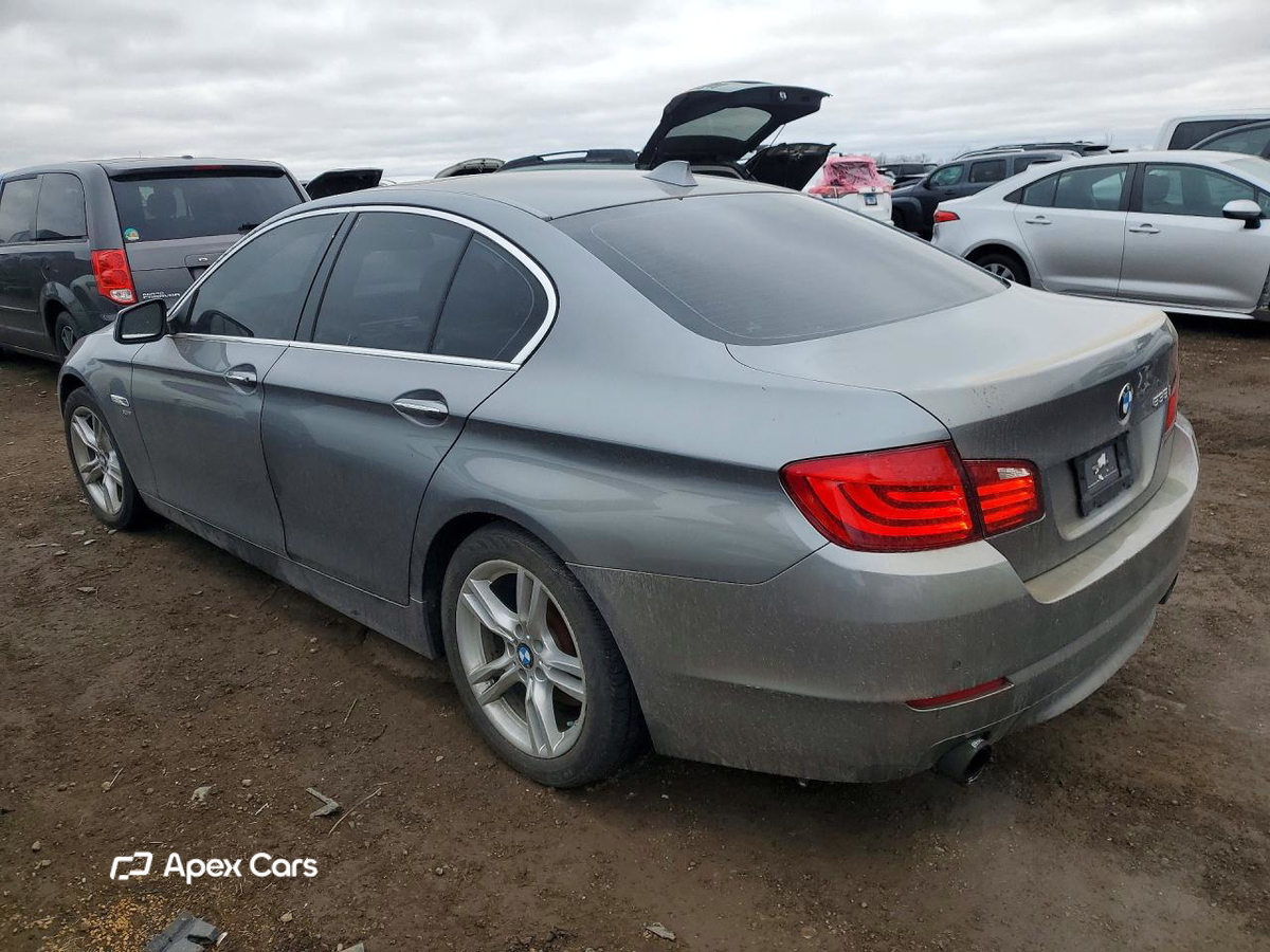 BMW Series 5 2011