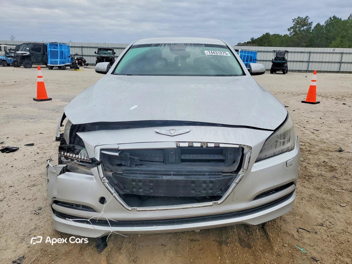 Hyundai Genesis 2015