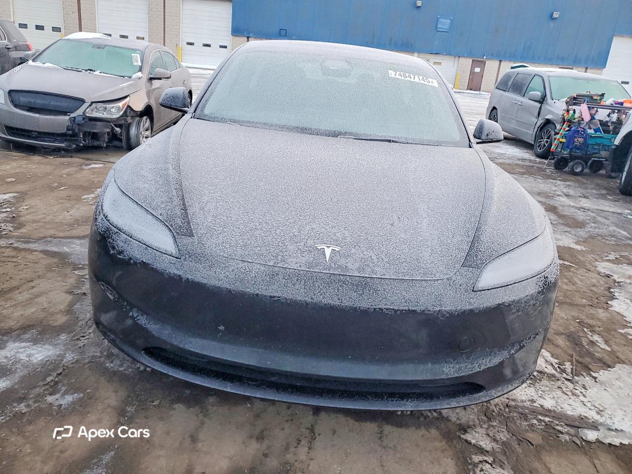 Tesla Model 3 2024