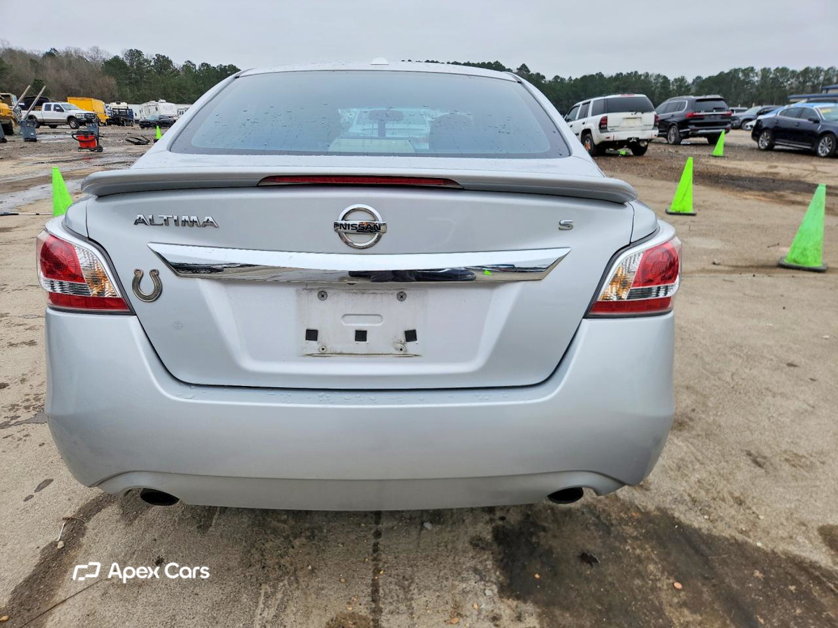 Nissan Altima 2015
