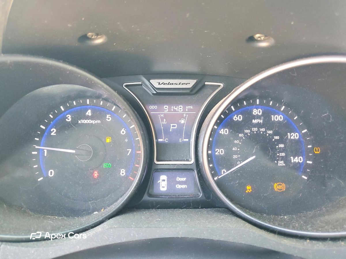 Hyundai Veloster 2013