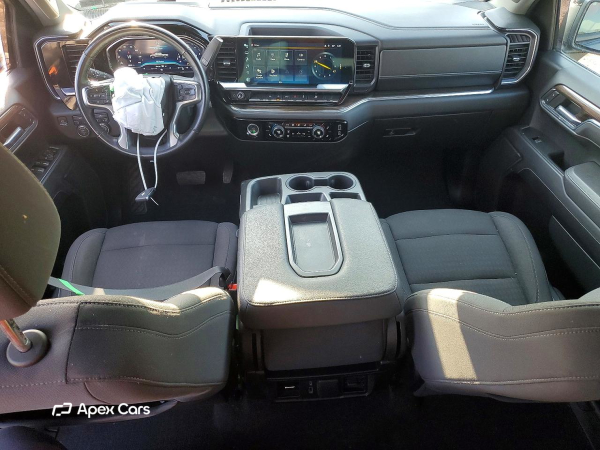 Chevrolet Silverado 2023