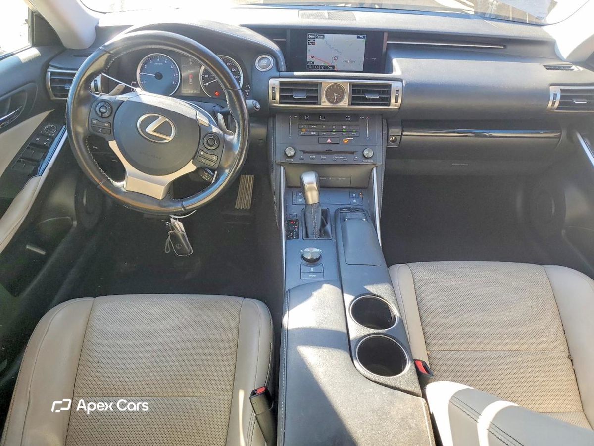 Lexus IS 2016