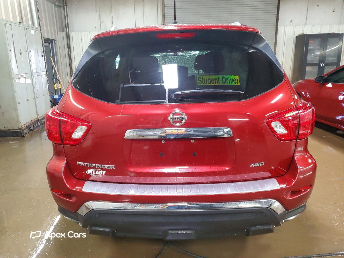 Nissan Pathfinder 2017