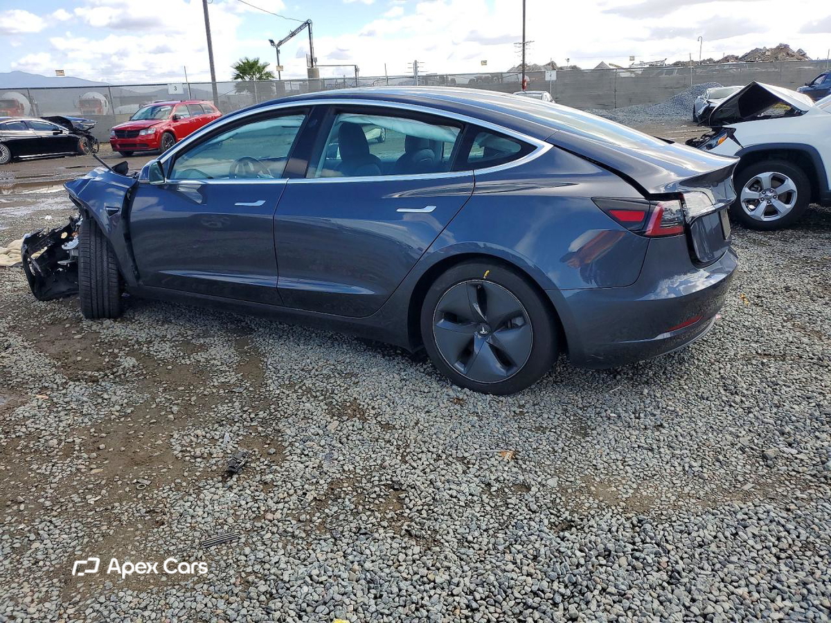 Tesla Model 3 2020