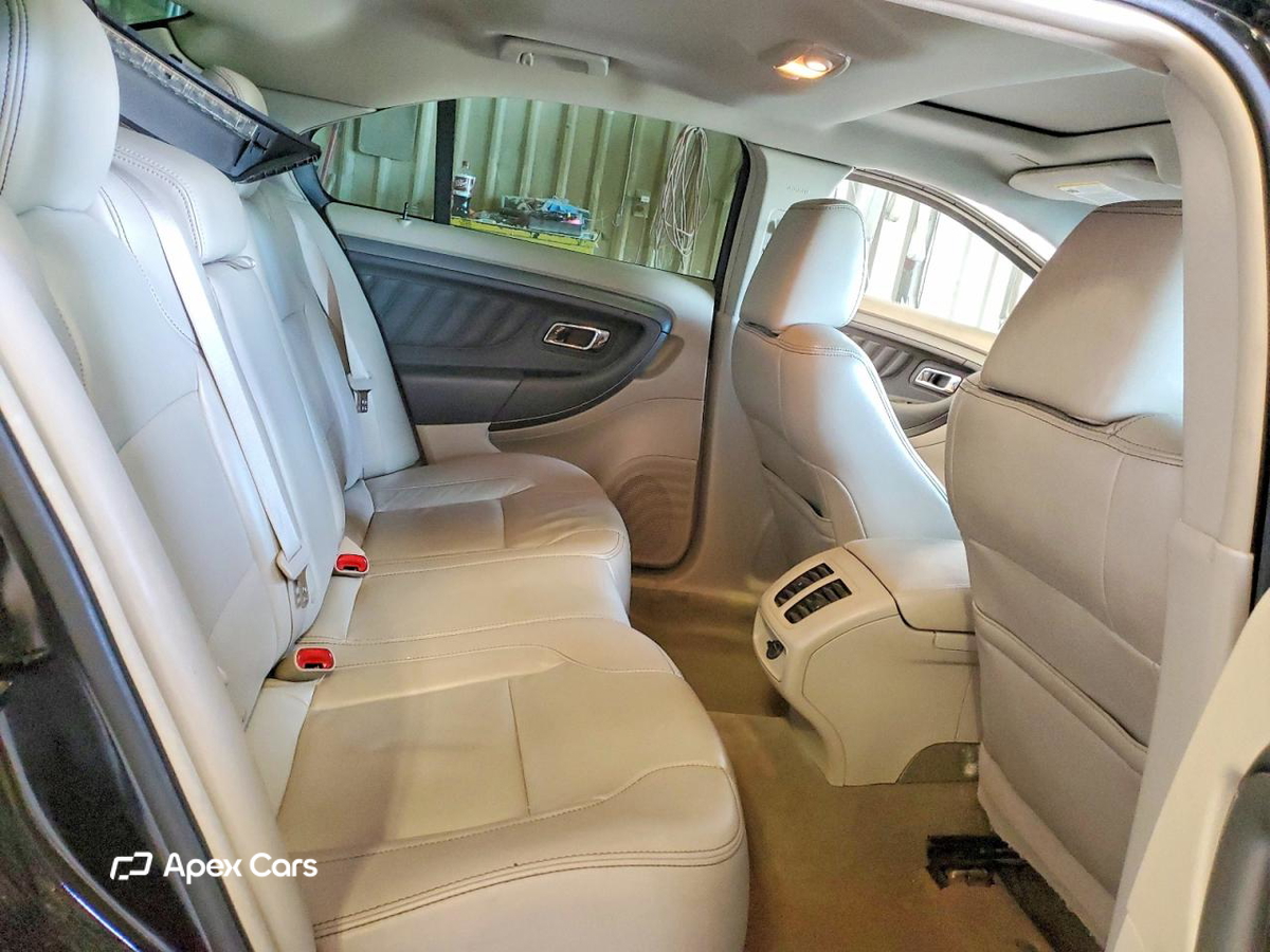 Ford Taurus 2012