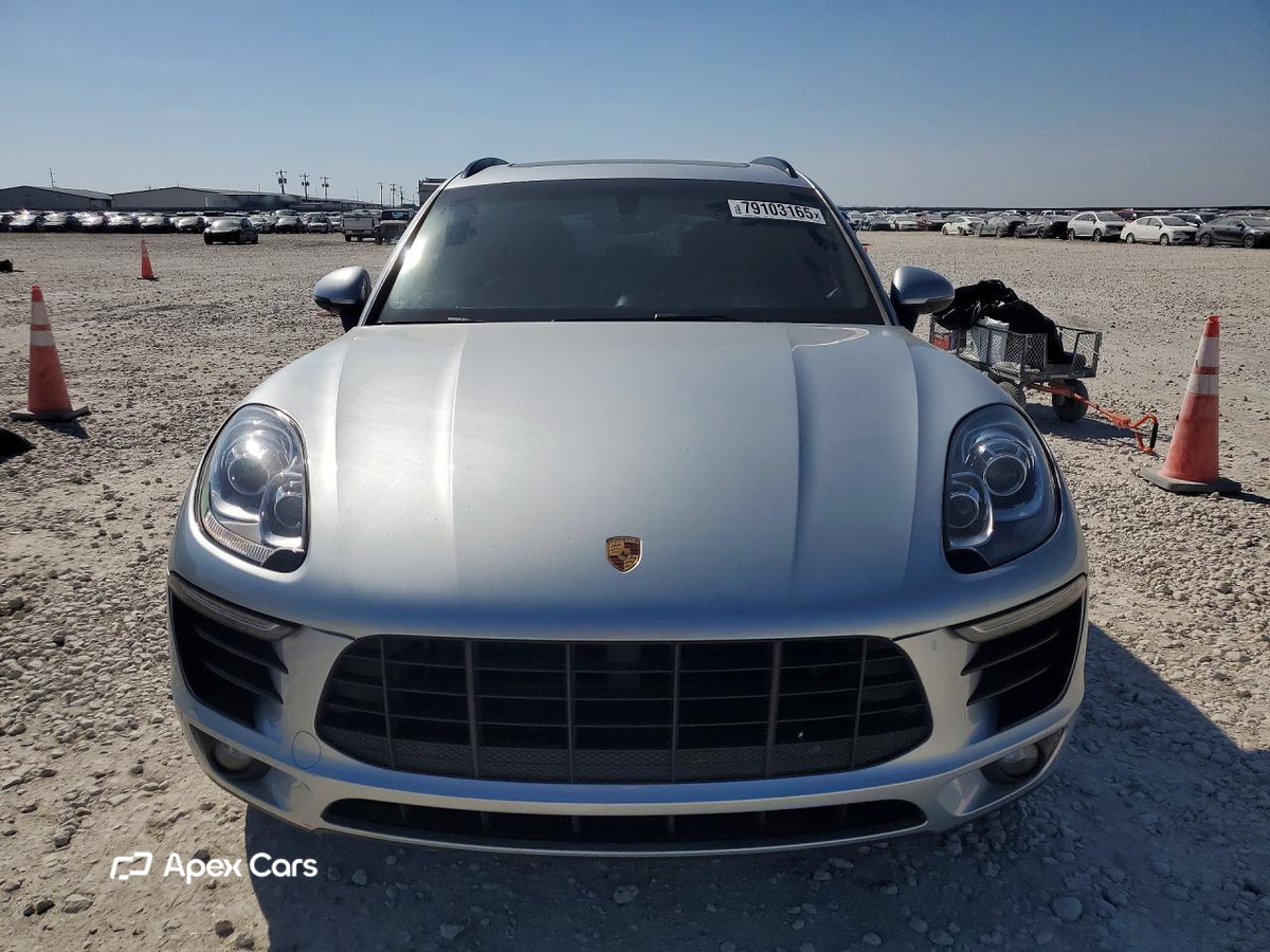 Porsche Macan 2015