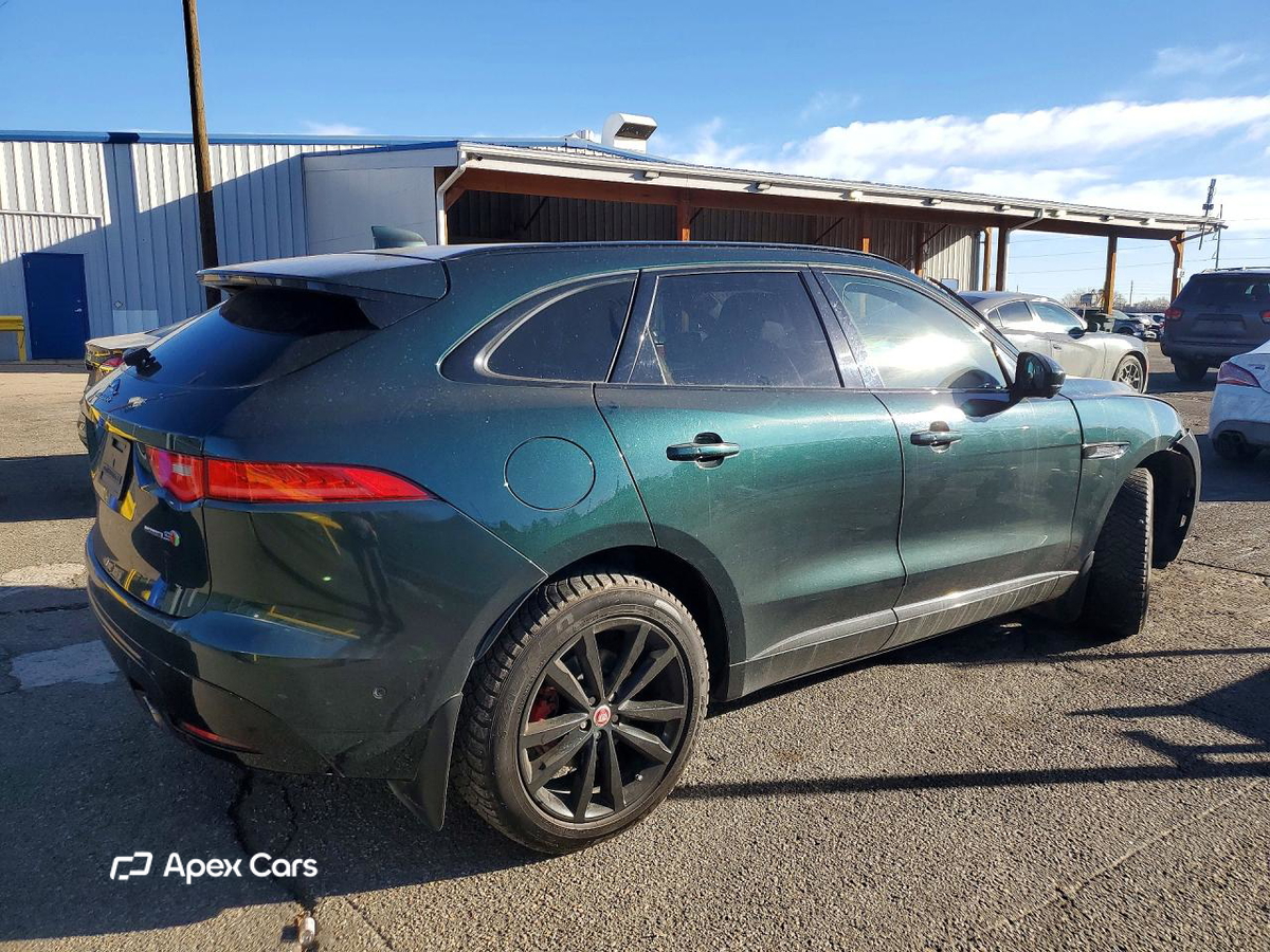 Jaguar F-Pace 2017