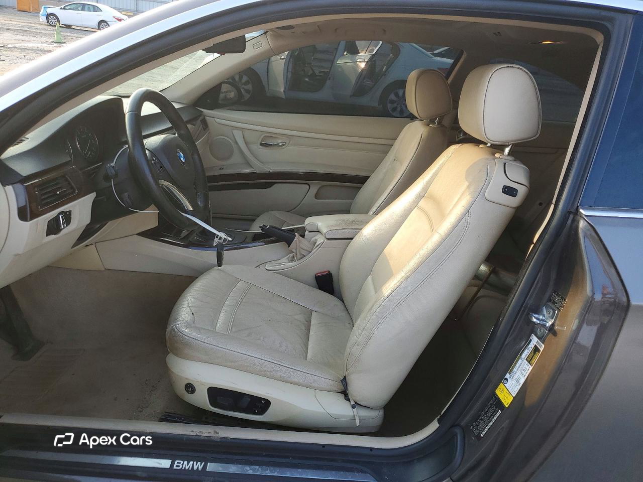 BMW Series 3 2009