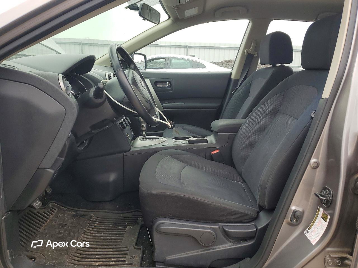 Nissan Rogue 2013