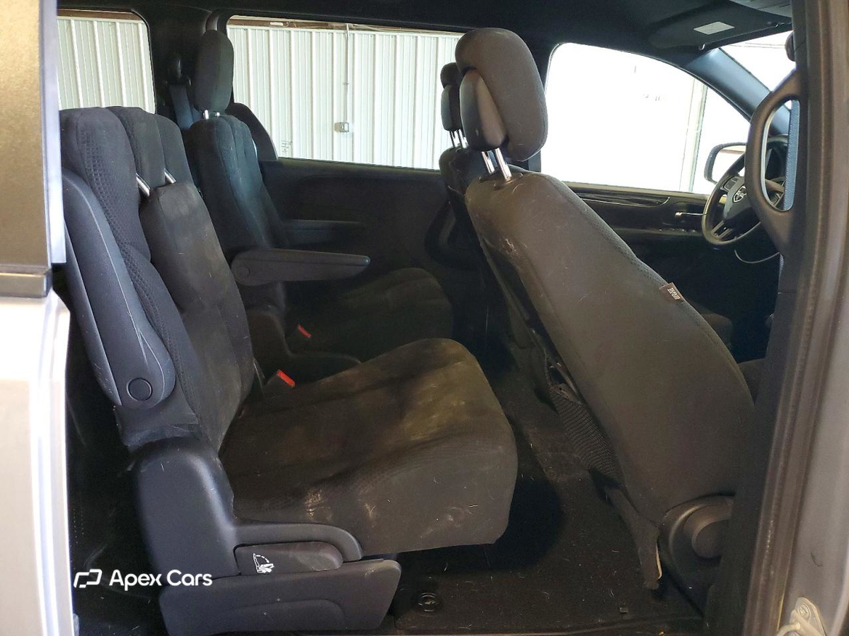 Dodge Caravan 2016