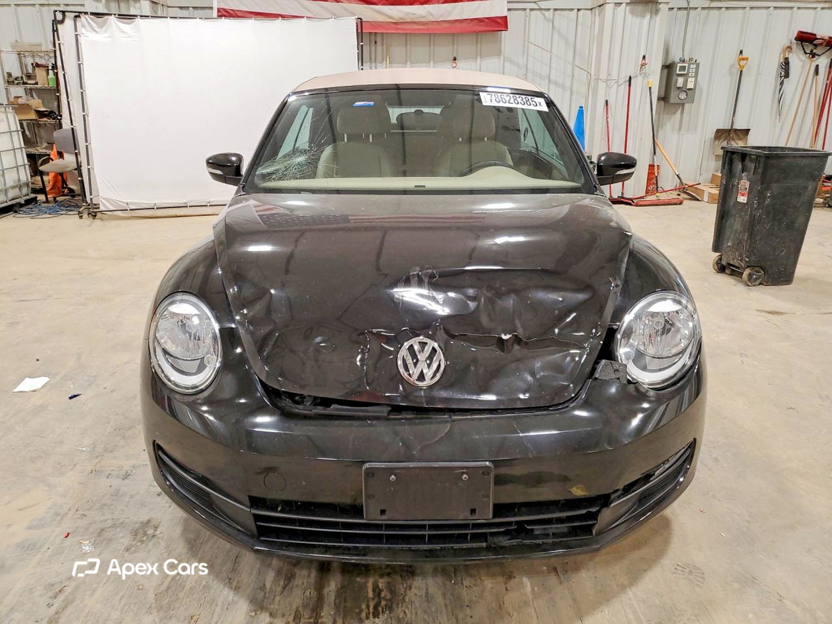 Volkswagen Beetle 2013