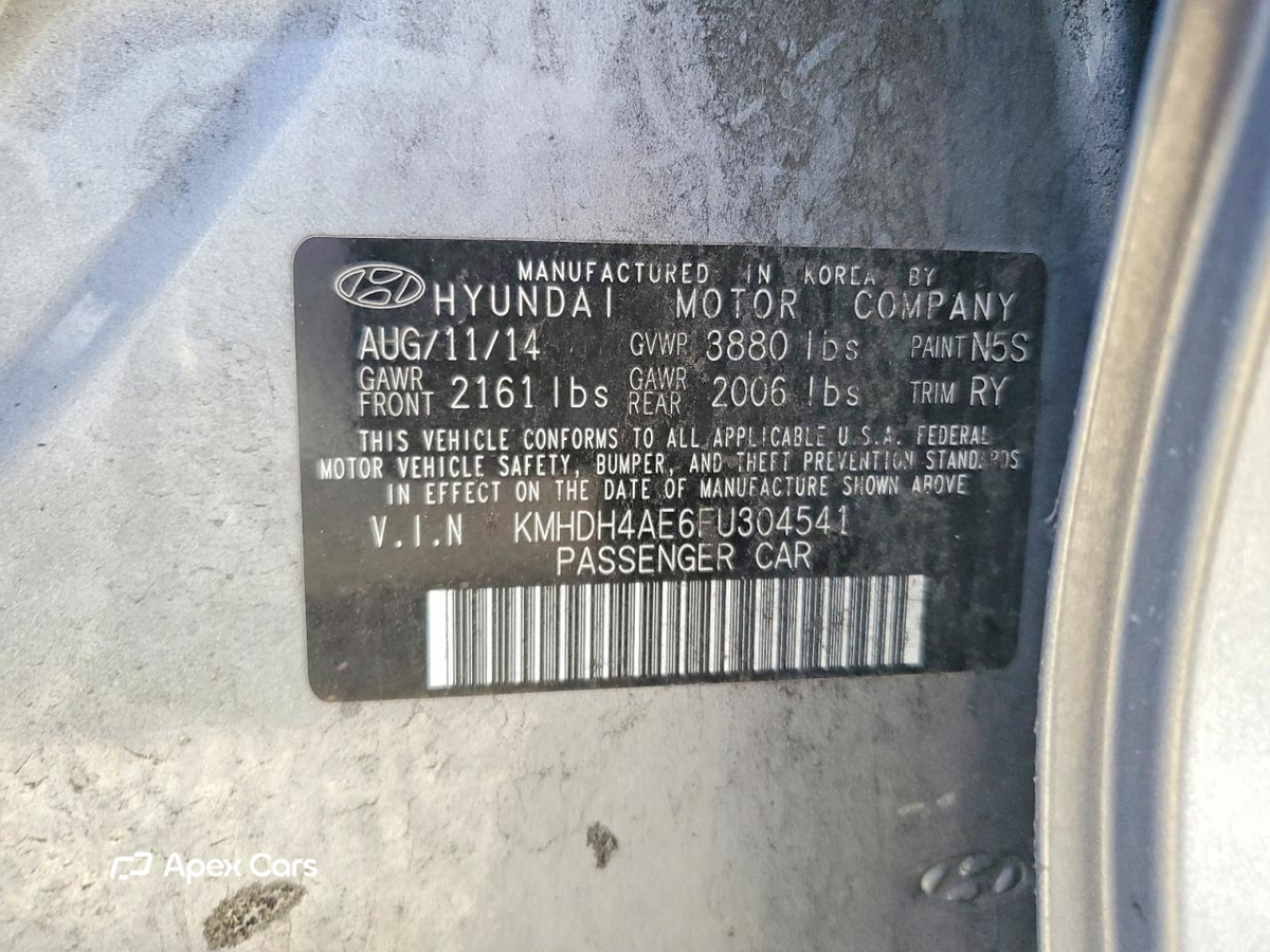 Hyundai Elantra 2015