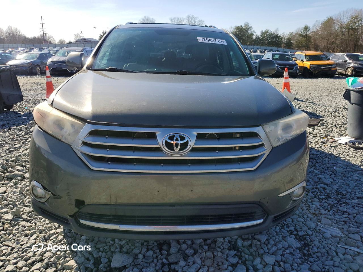 Toyota Highlander 2011