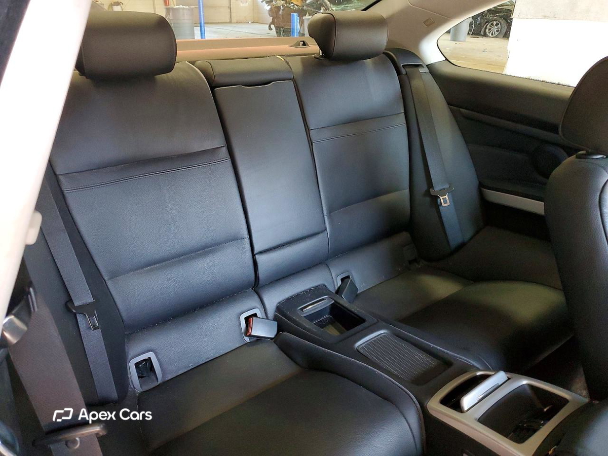 BMW Series 3 2011