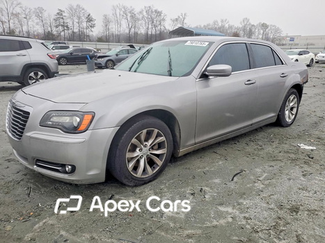 Chrysler 300 2013 - Image 1 of 13