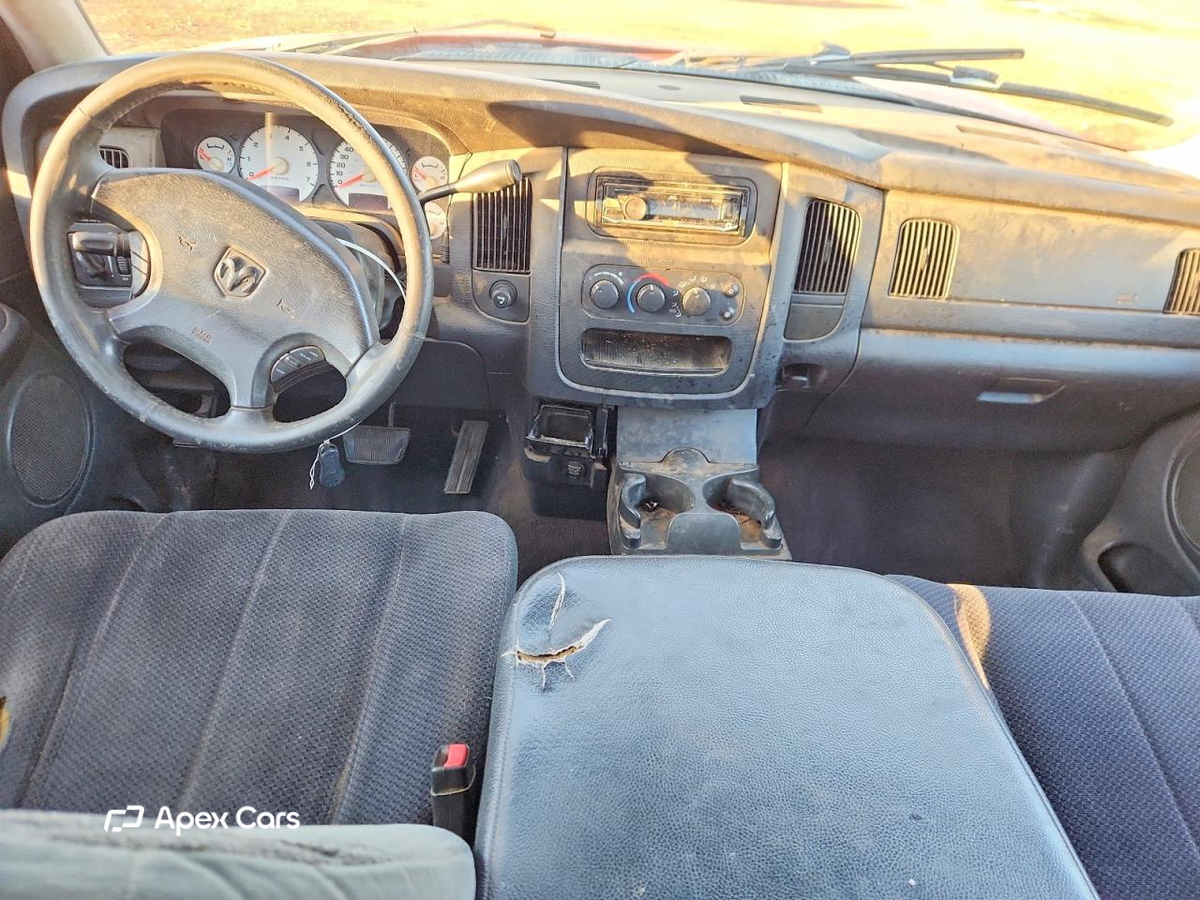 Dodge RAM 2002