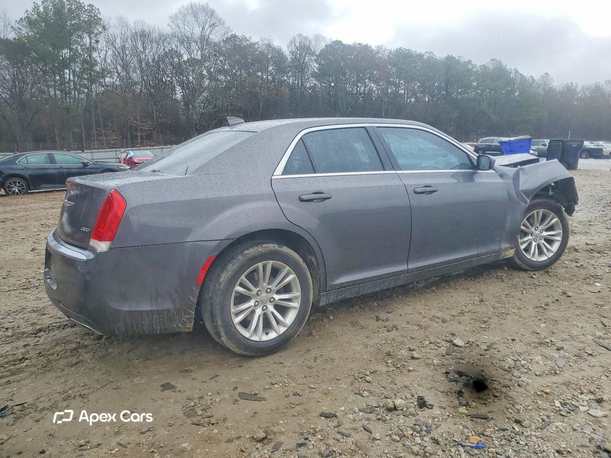 Chrysler 300 2017