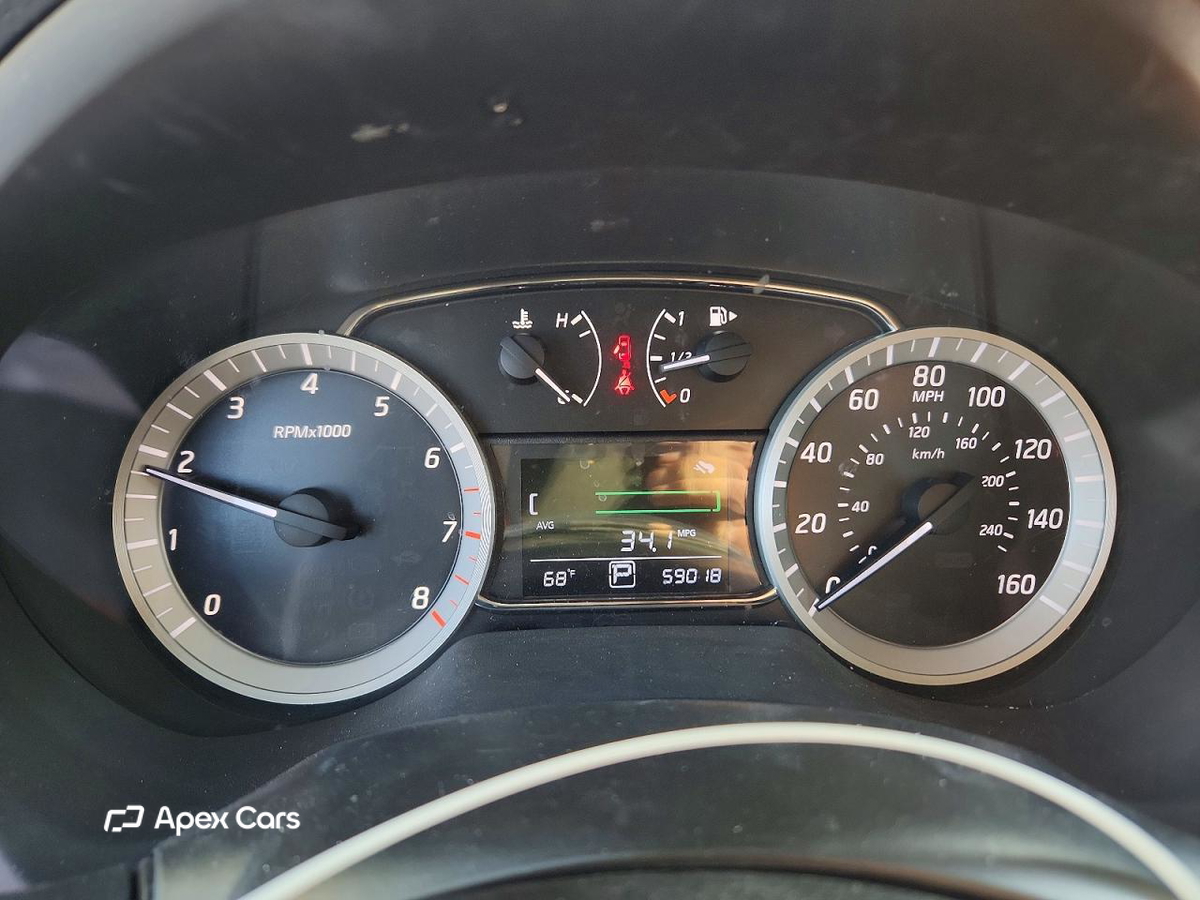 Nissan Sentra 2015