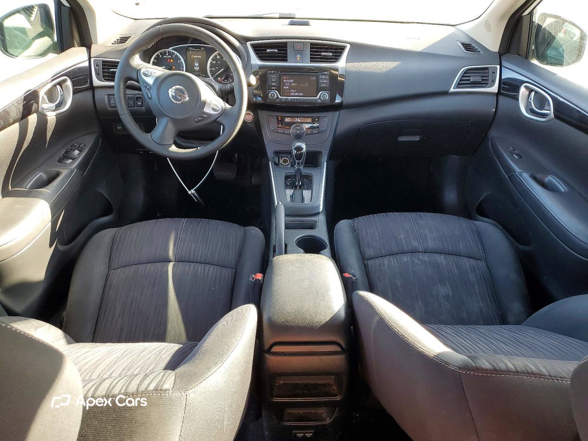 Nissan Sentra 2018