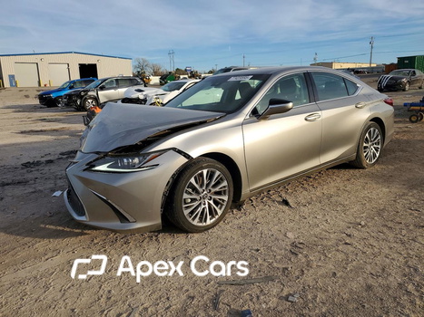 Lexus ES 2021 - Image 1 of 5
