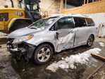 Toyota Sienna 2015