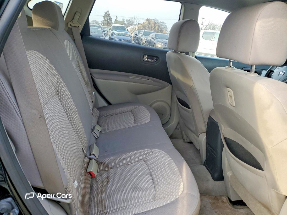 Nissan Rogue 2012