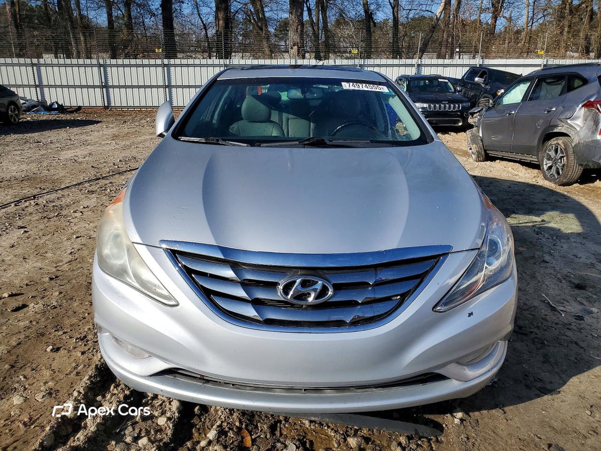 Hyundai Sonata 2011