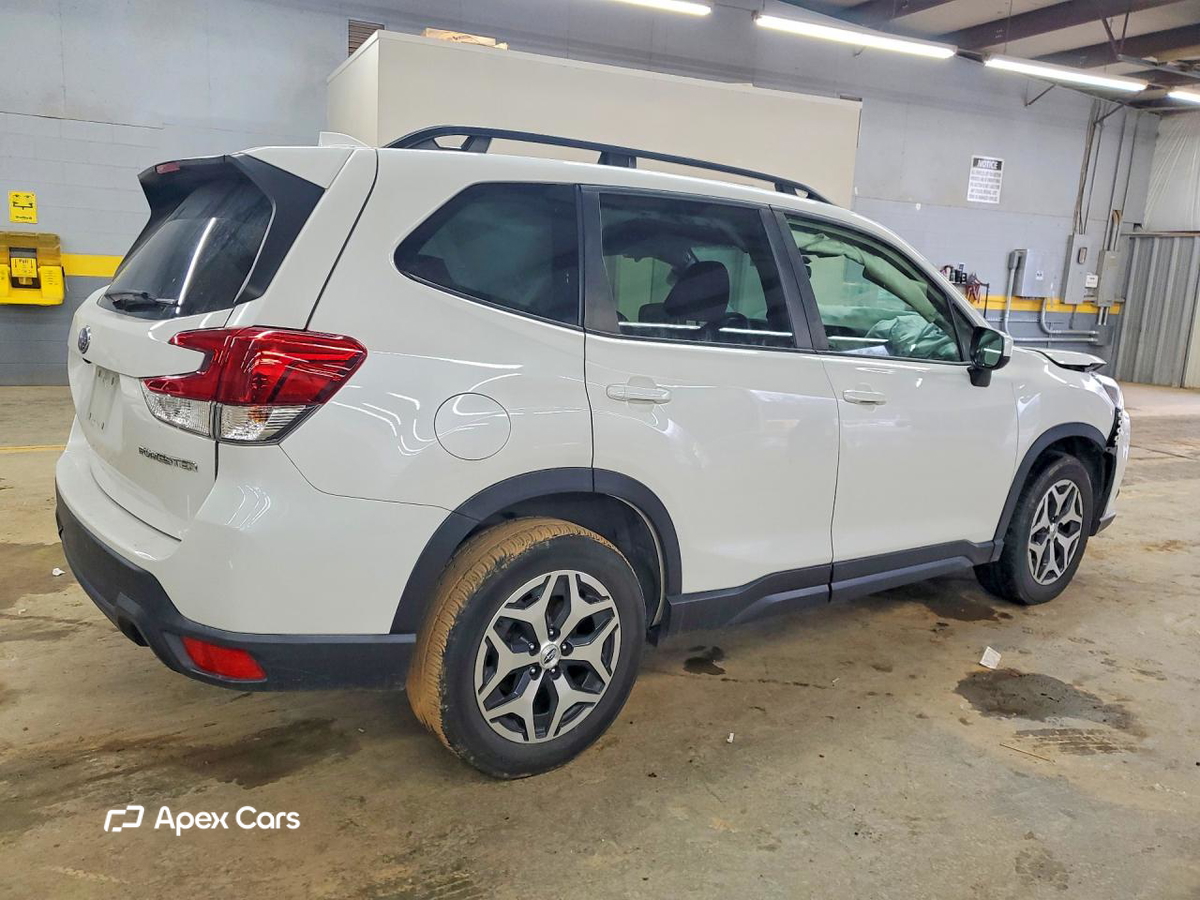 Subaru Forester 2022
