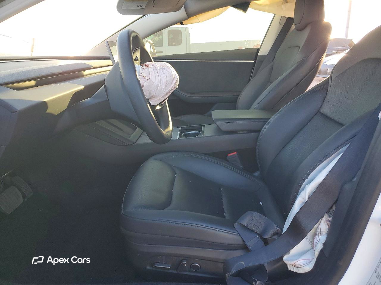 Tesla Model 3 2024
