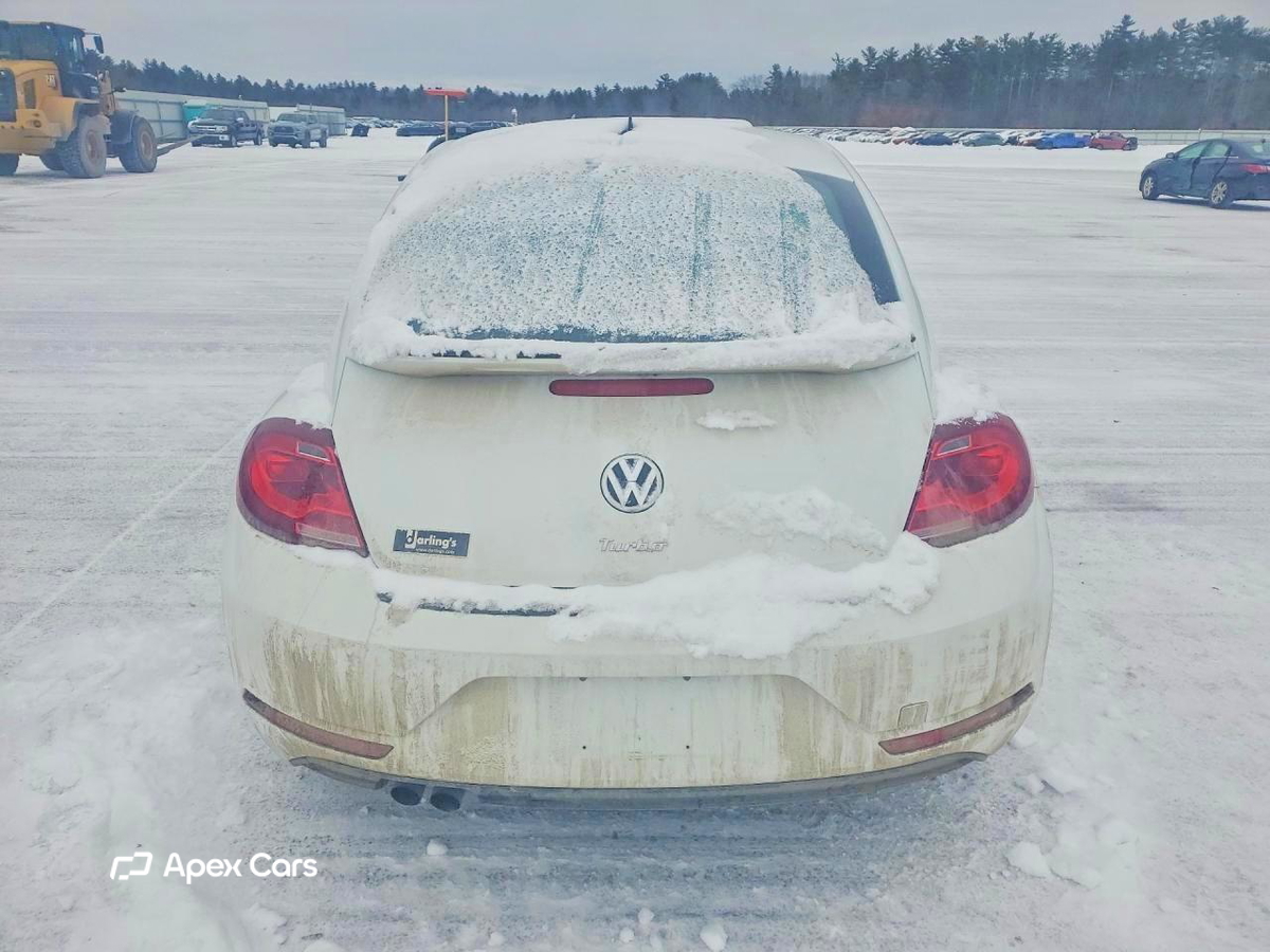 Volkswagen Beetle 2018
