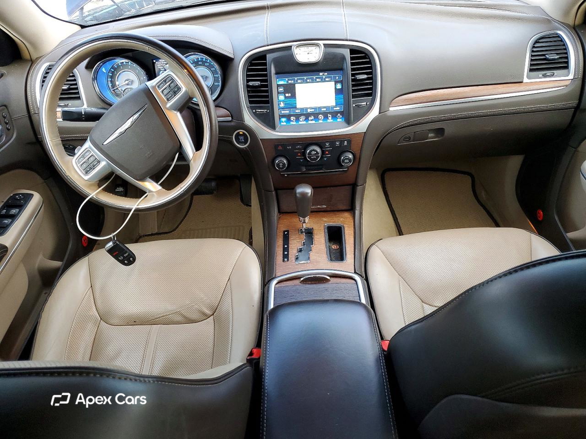 Chrysler 300 2013
