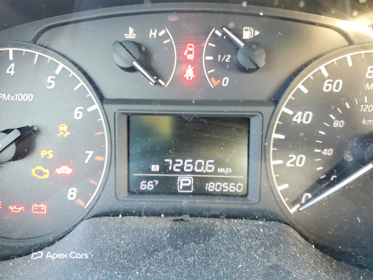 Nissan Sentra 2016
